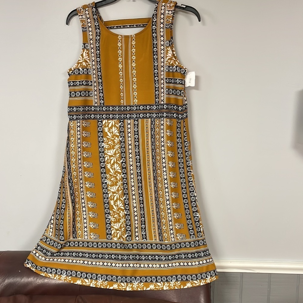 Women's' Maurices Mustard, Cream, & Black Sleeveless Sundress, XS, NWT, Lined